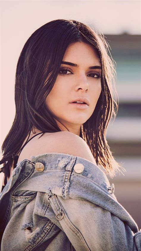 kendall jenner chanel 2018|Kendall Jenner recent photo shoot.